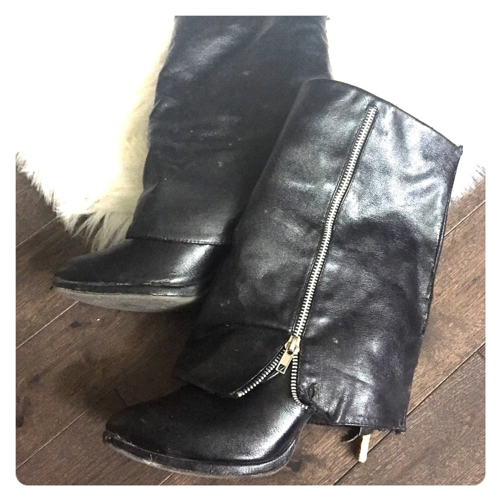 ISO Please help me find these boots!